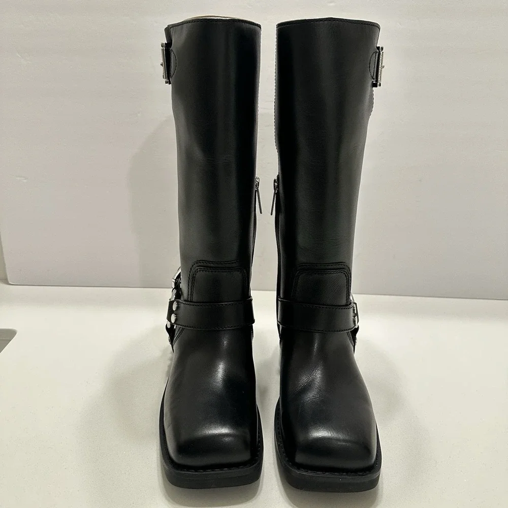 Michael Kors Crosby Moto Boots In Black Size 5.5 Leather Silver Accents with Box - Picture 3 of 12